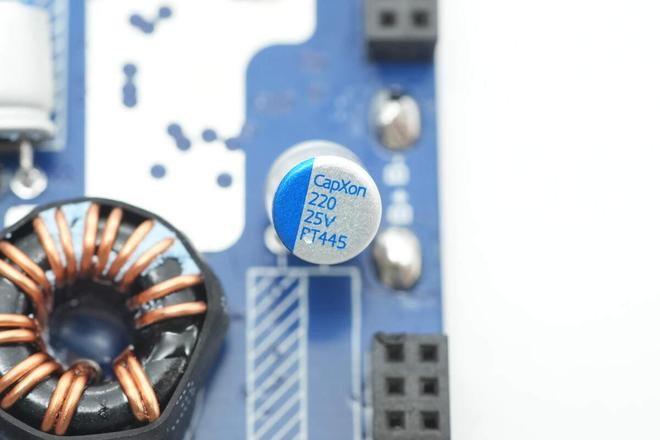 C方案绿联100W大功率快充移动电源拆解冰球突破内置智融科技SW6301 SO(图2)