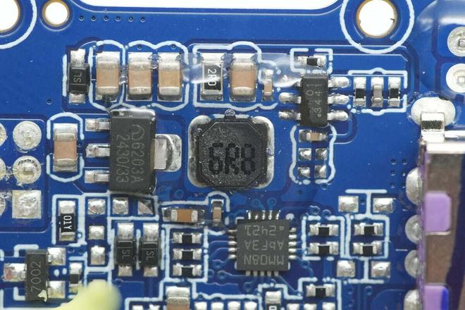 C方案绿联100W大功率快充移动电源拆解冰球突破内置智融科技SW6301 SO(图4)